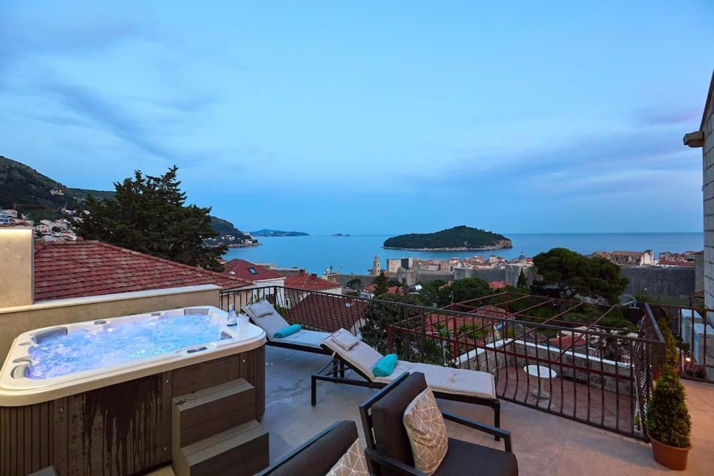 New & Stunning Views In Luxury 5* Divona Apartment Dubrovnik Exterior photo