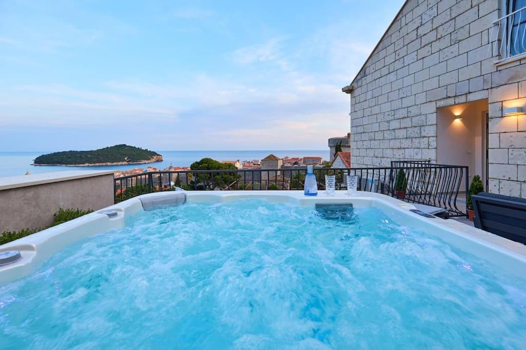 New & Stunning Views In Luxury 5* Divona Apartment Dubrovnik Exterior photo